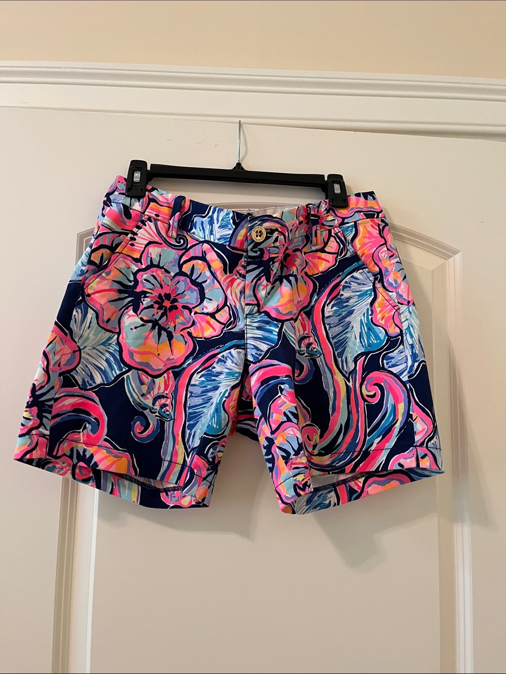 Lilly Pulitzer Women's High Waist Floral Shorts in Navy, Pink, Teal